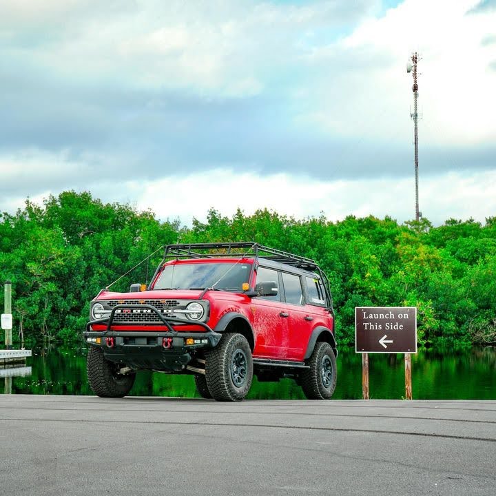 Multa por baca y portaequipajes en Ecuador: Legalidad y cómo evitarla