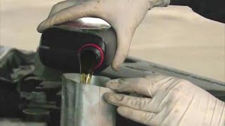 ¿Pierdo la garantía de mi auto nuevo si cambio el aceite o la radio?